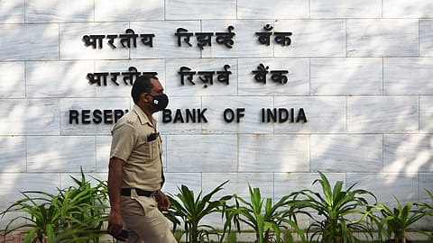 The bulletin noted that despite recent easing, Indian basket crude oil prices remained elevated compared with April peaks.